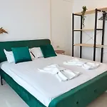 Alma Zev Апартаменты