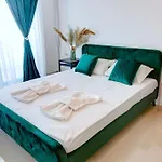 Alma Zev Апартаменты *