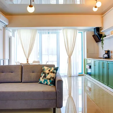 Alma Zev Apartamento Năvodari